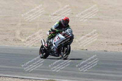 media/Apr-20-2025-CVMA (Sun) [[39090e8767]]/Race 11-500-350 Supersport (Holeshot)/